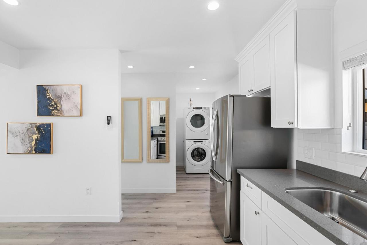 Muirfield Chic City Bungalow With Parking Los Angeles Bagian luar foto