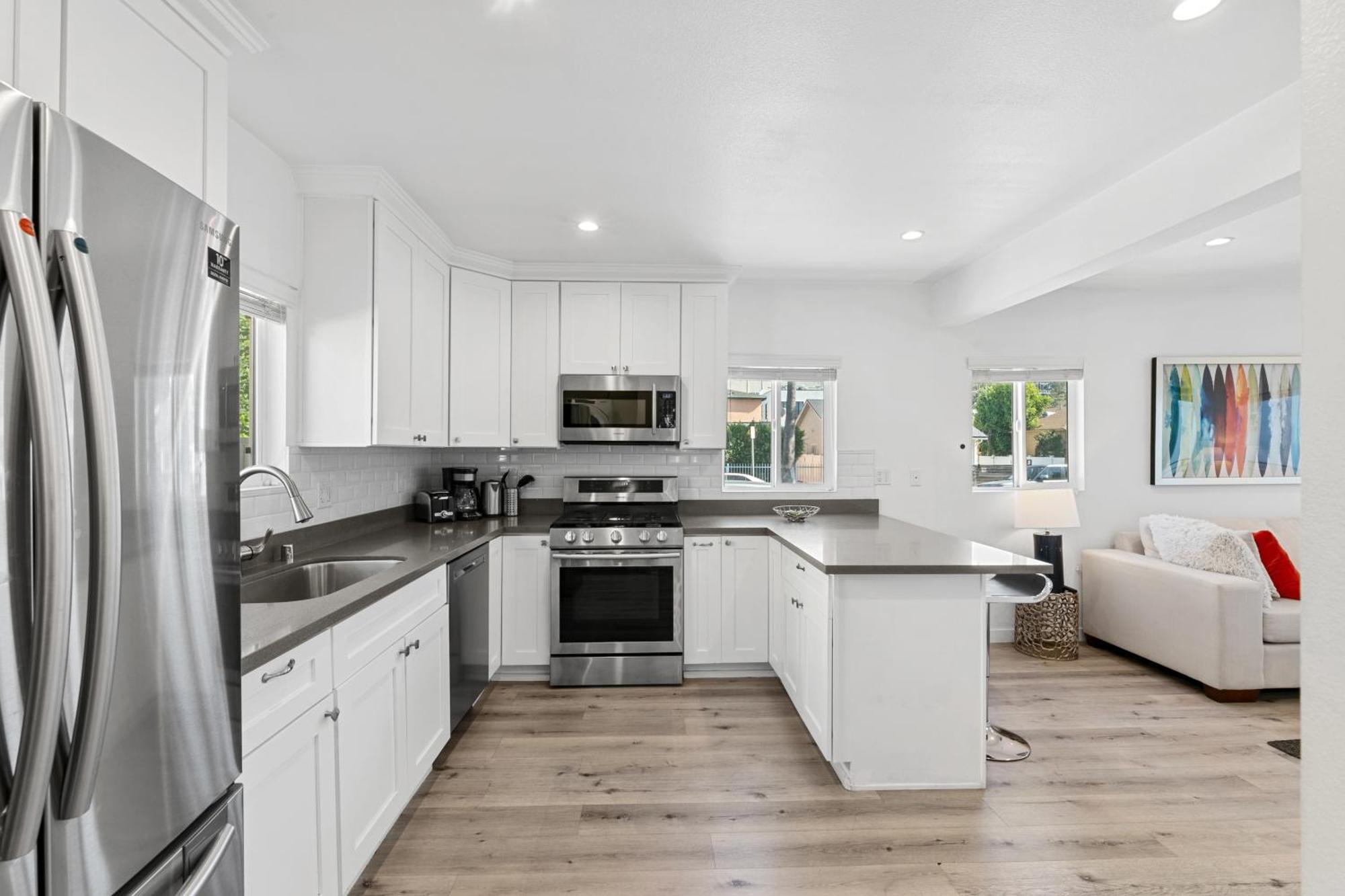 Muirfield Chic City Bungalow With Parking Los Angeles Bagian luar foto